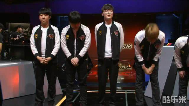 但由于红牌 但由于红牌