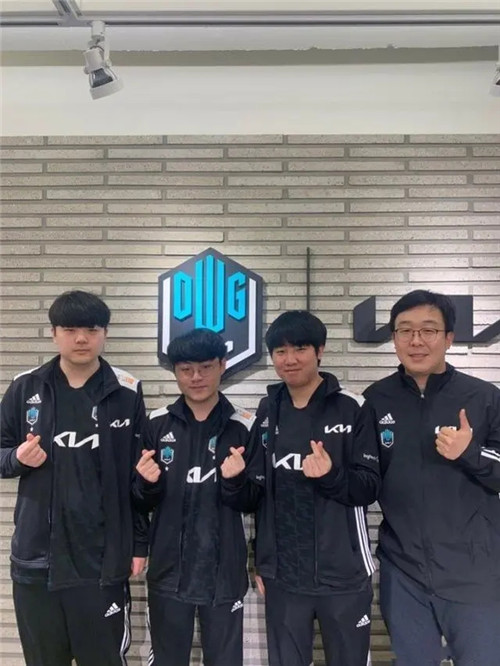 仅是运动员 仅是运动员