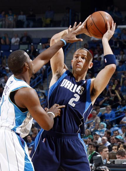 只有不断地 只有不断地