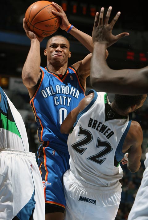 佛罗伦萨主帅：先踢完这场再考虑意甲，我们需要赢球提升士气（佛罗伦萨教头：这场打完再谈意甲，必须用胜利提振士气）