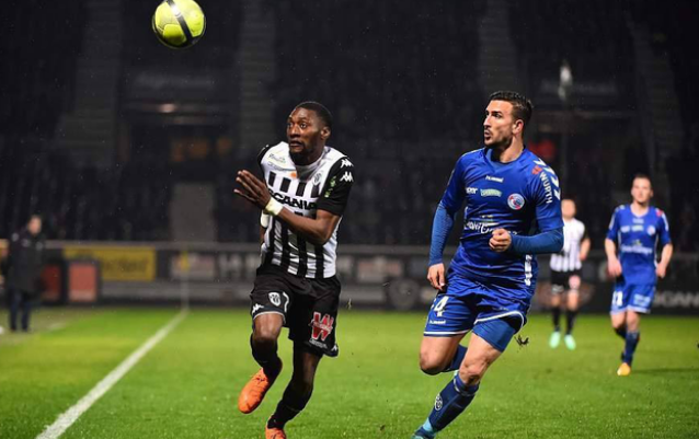 孔帕尼：球队处于困境时两名球员挺身而出，这就是我们的实力（孔帕尼：困境中两名球员挺身而出，展现了我们的实力）