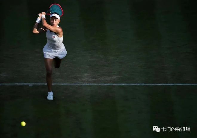 法甲争冠黑马2-1南特，豪取5连胜领跑，领先巴黎圣日耳曼4分（法甲黑马2-1力克南特，豪取五连胜登顶，领先巴黎圣日耳曼4分）