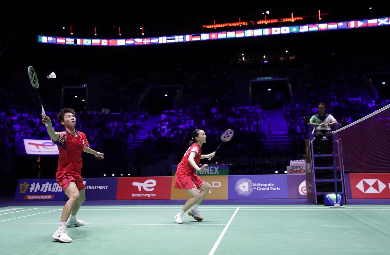 一一摆到台 一一摆到台