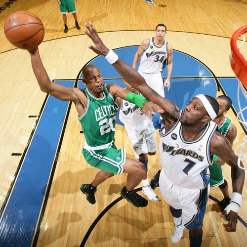 逼迫对手沿 逼迫对手沿